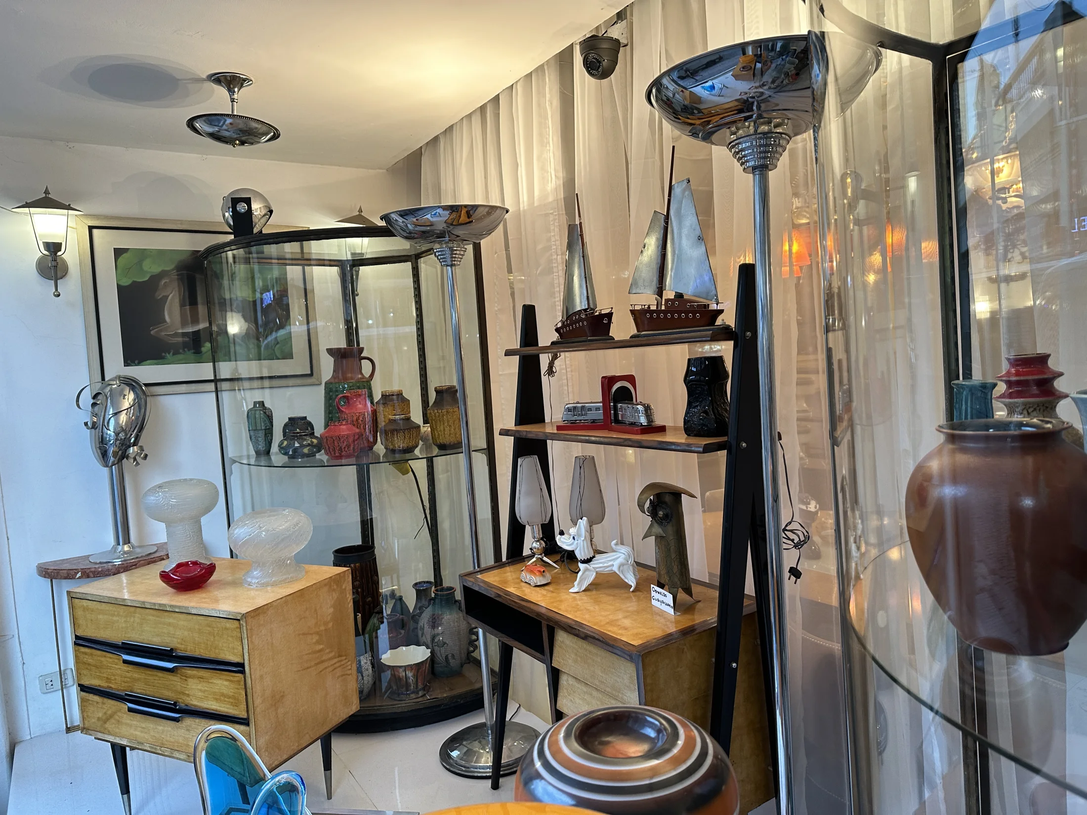 showcase with antiques and various payment options