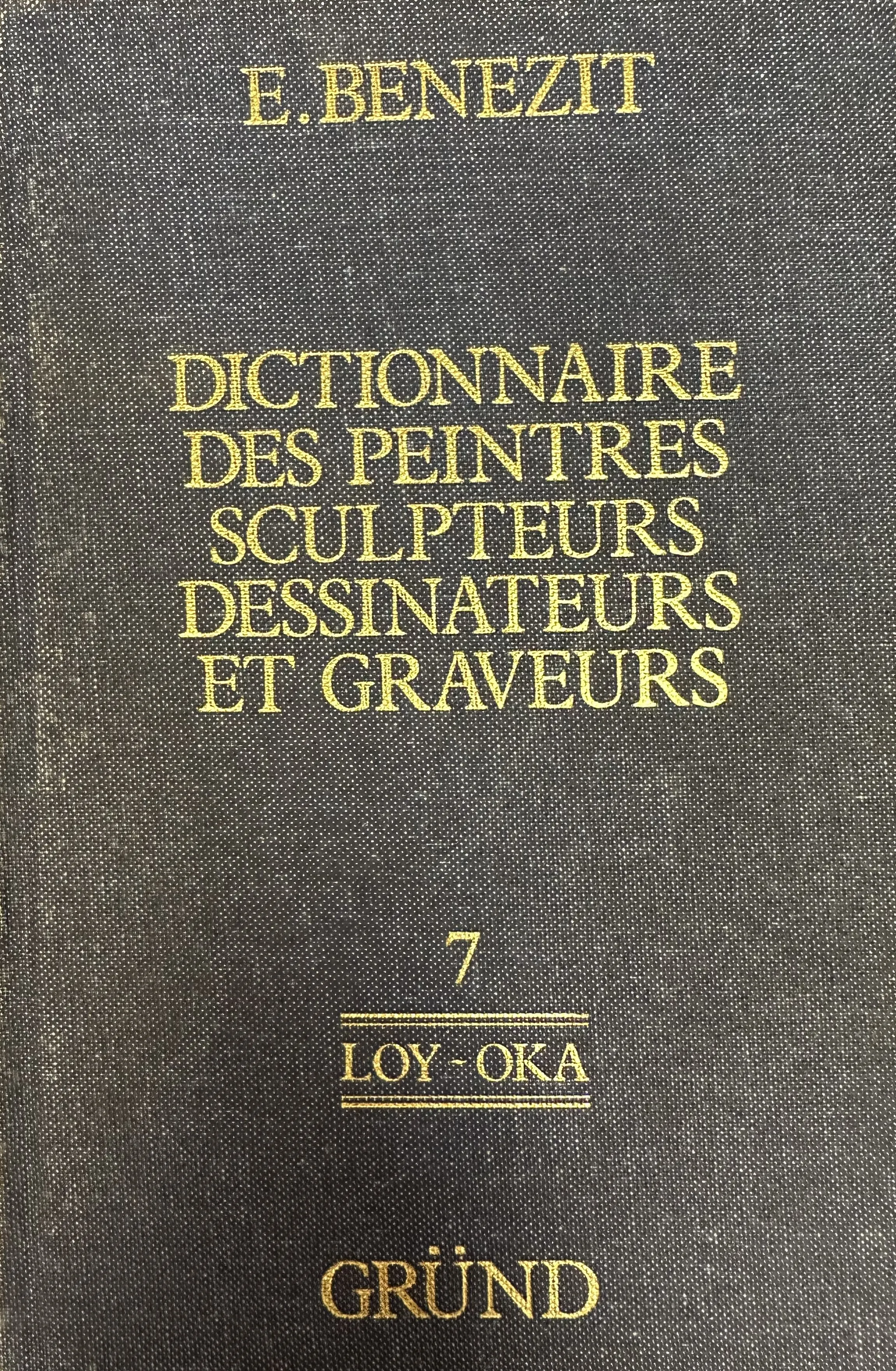 古本 Dictionnaire des peintres の詳細、黒い背景に金色のテキスト。