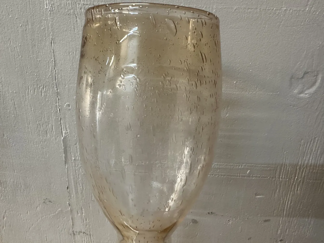 2 floreros de cristal antiguos con detalles. Estilo Murano.