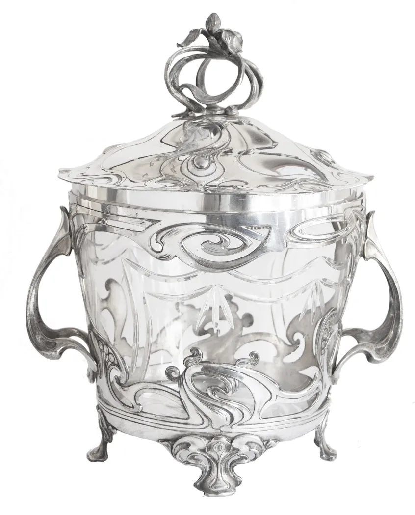 古董wmF潘趣酒碗配有光亮的金属盖