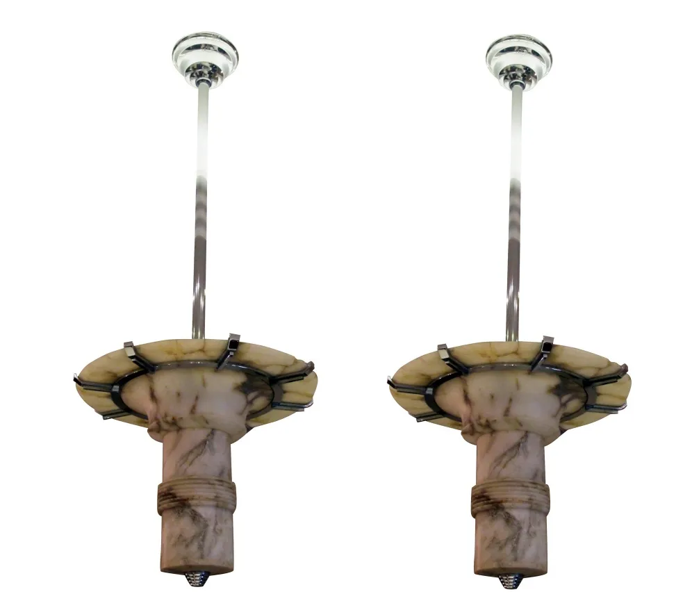 2 HANGING LAMPS