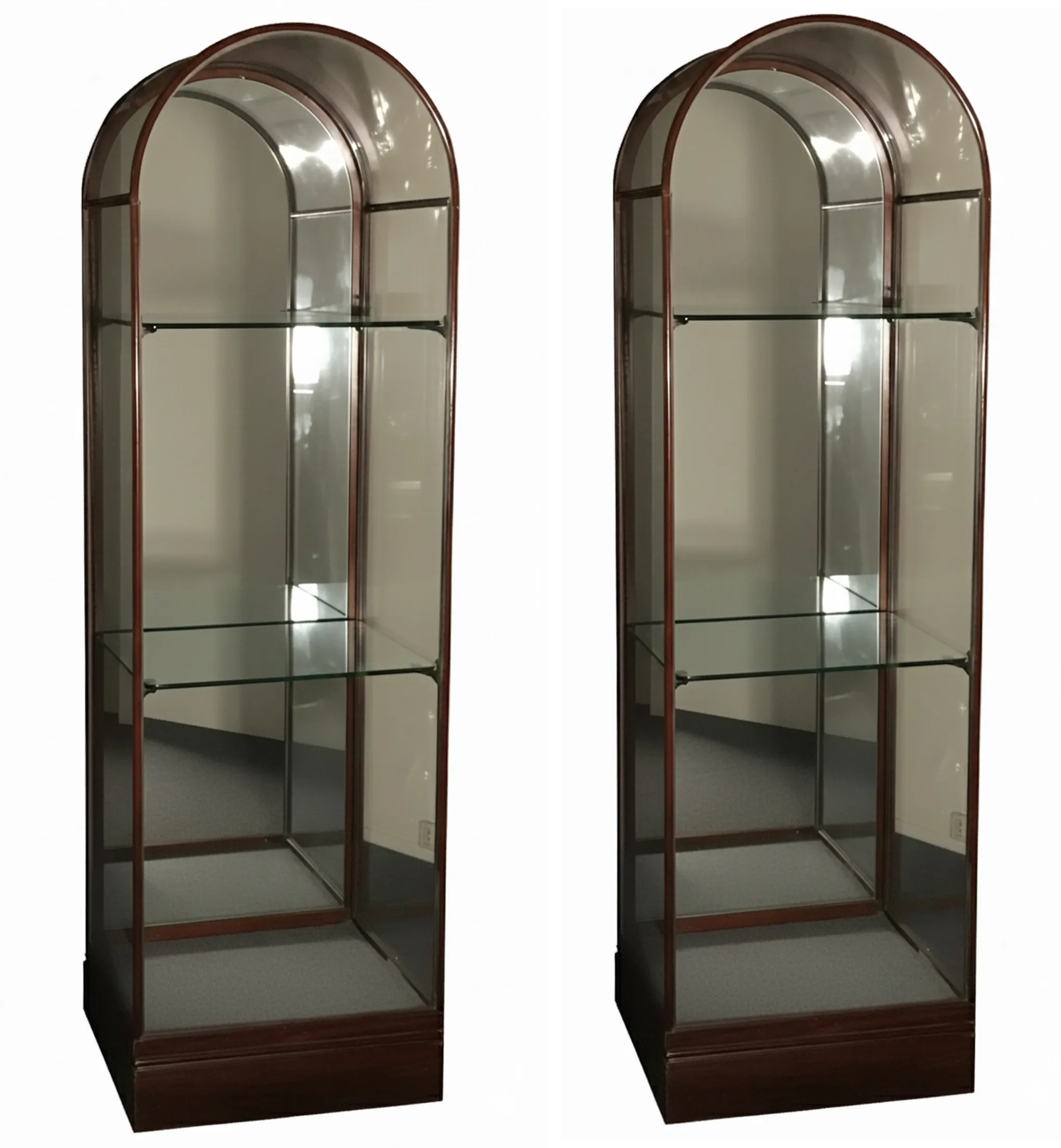 2 Display cabinets
