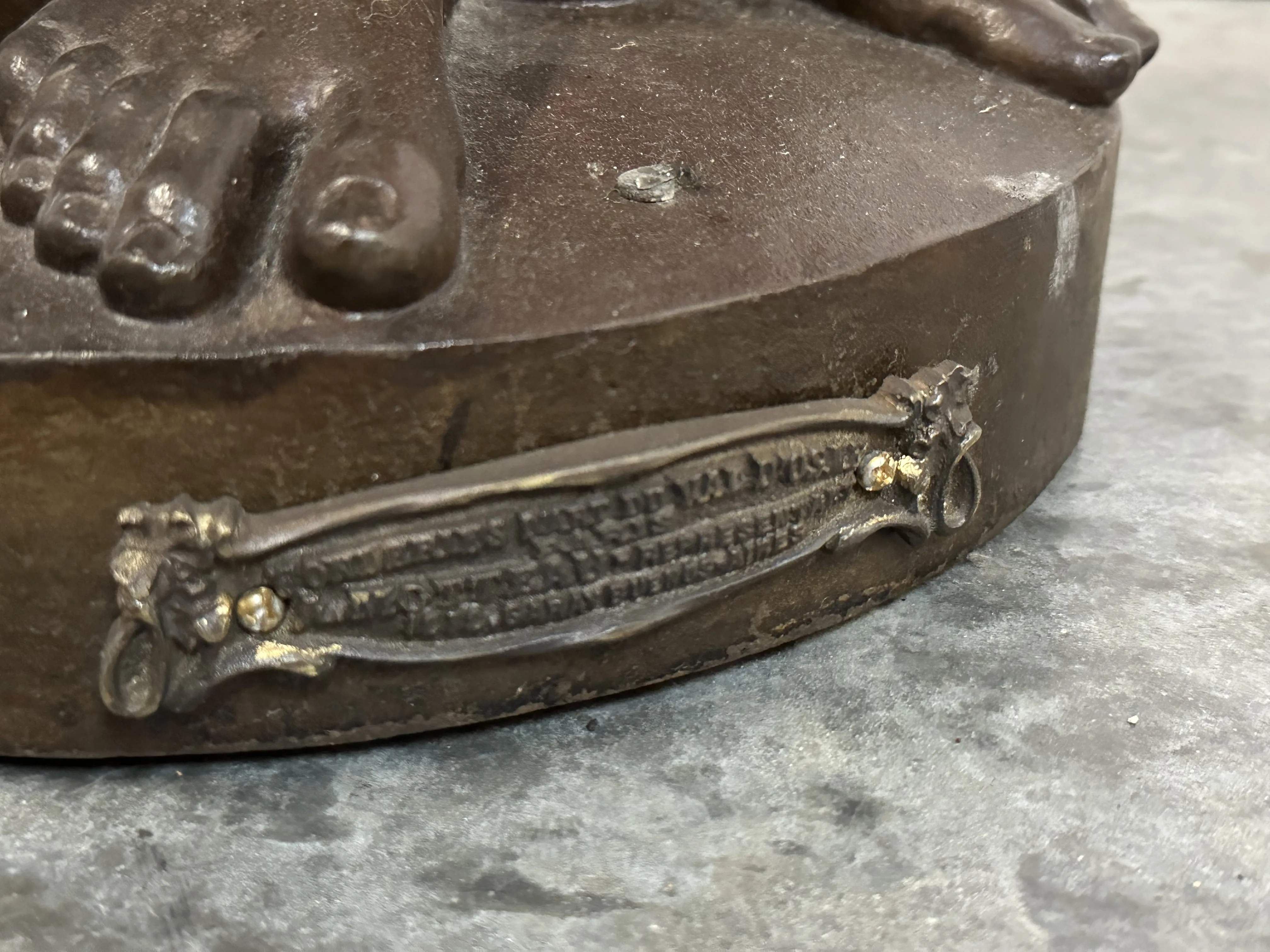 antique Val D´Osne seal with decorative base detail