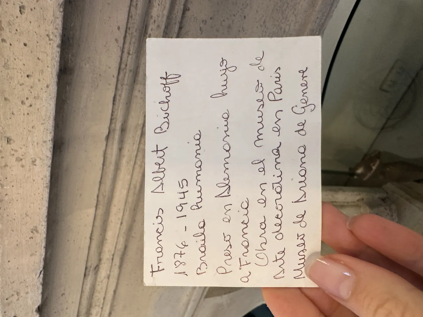 Carta informativa sulla ceramica antica a Parigi