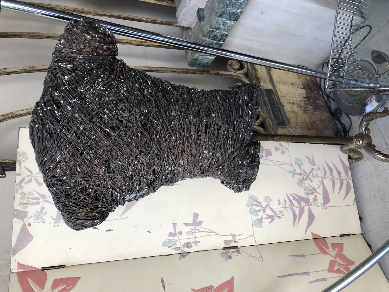 古董雕塑-有机材料-抽象设计