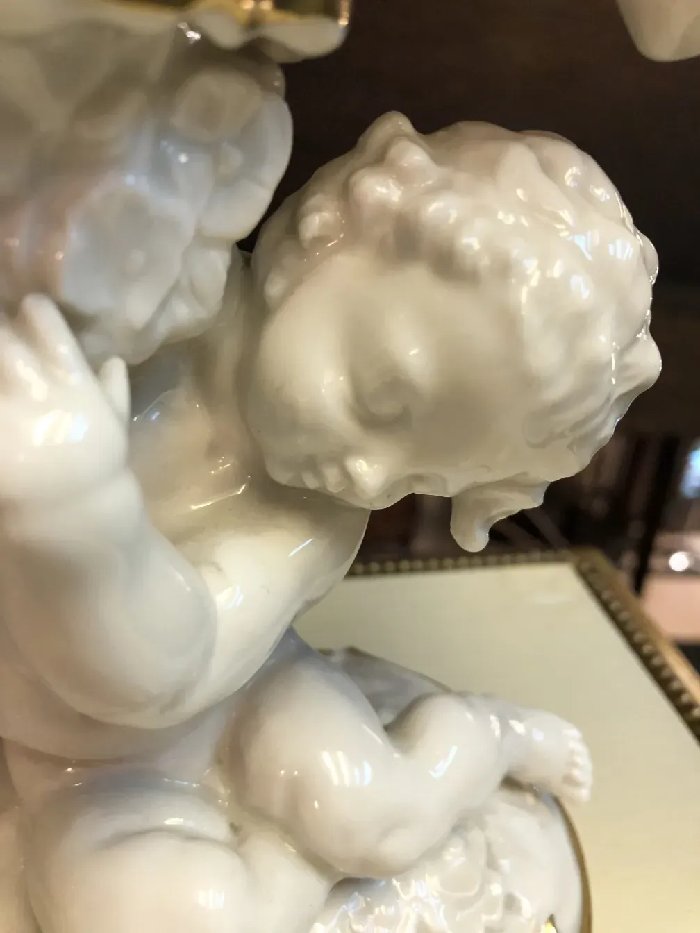Figura antica in ceramica hutschenreuther selb con dettagli fini