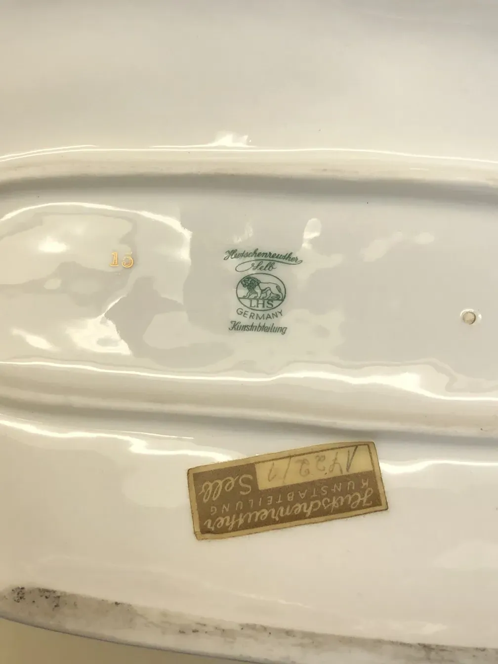 retro di una ceramica antica Hutschenreuther selb con timbro