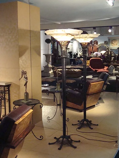 古代艺术雕塑在现代环境中