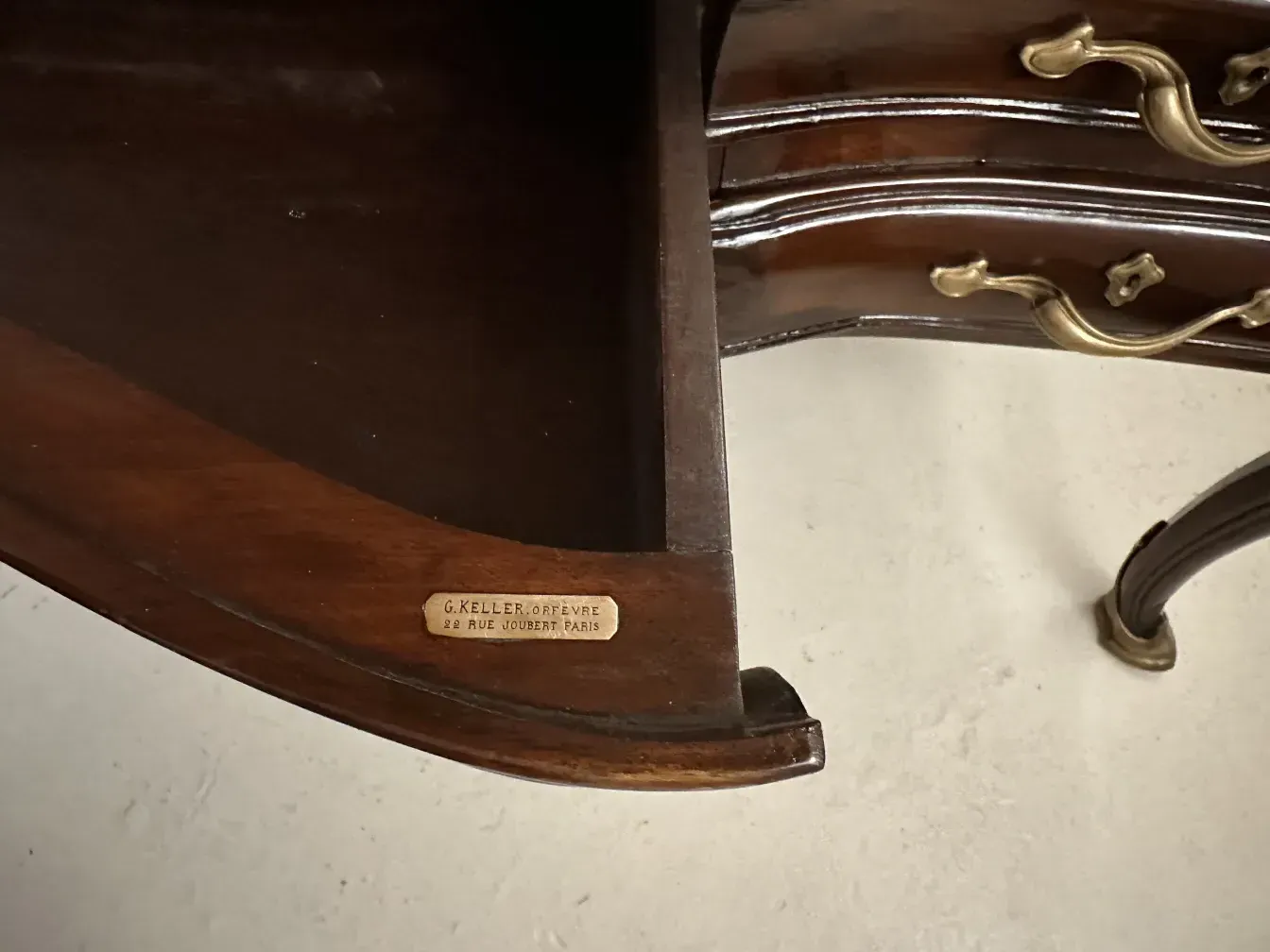 Antique desk by Gustave Keller, Orfevre, Paris, with surrounding details.