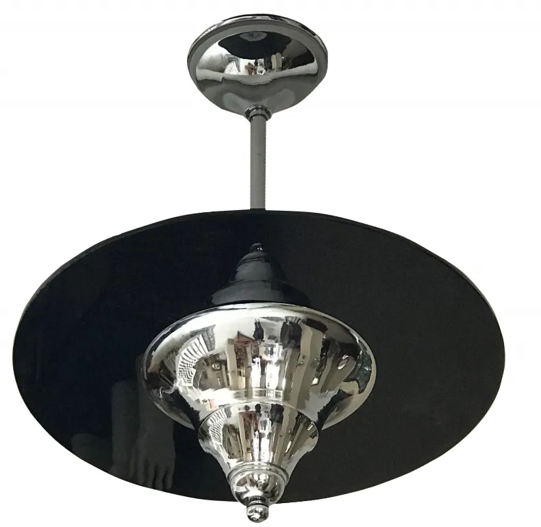 Lampada a sospensione antica con design lucido ed elegante.