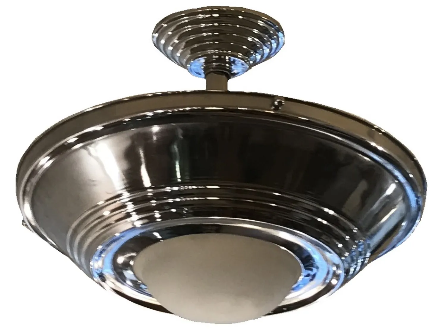 Antike Hängelampe mit glänzender Oberfläche und elegantem Design