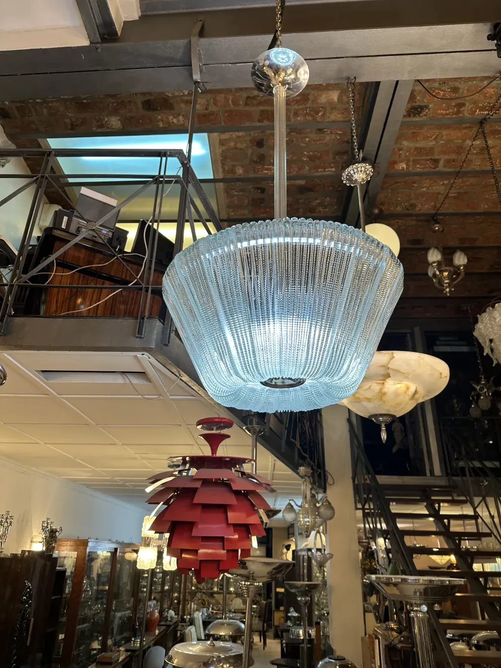 exquisite antike hängelampe mit hellem Licht, paolo venini stil