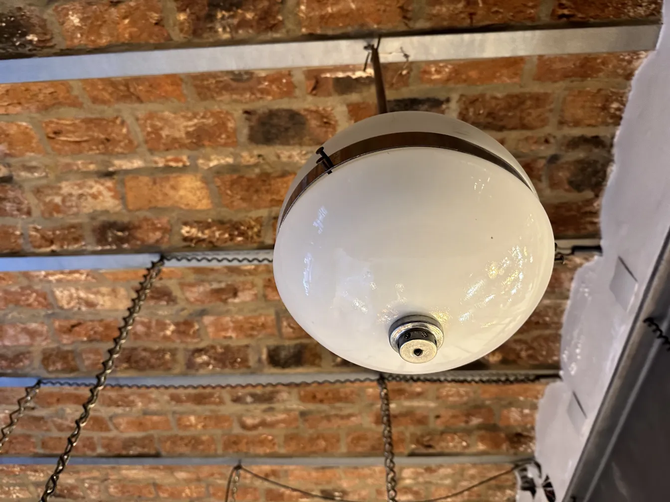 lustre antique avec design rond et éclat doux