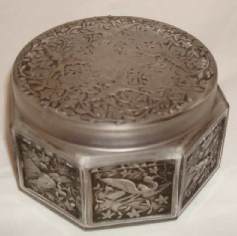 antique octagonal box with bird and flower decorations