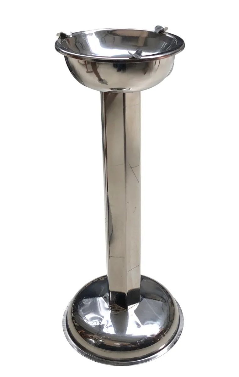 Cinzeiro de pé antigo com design brilhante, elegante e polido. Perfeito para qualquer ambiente.