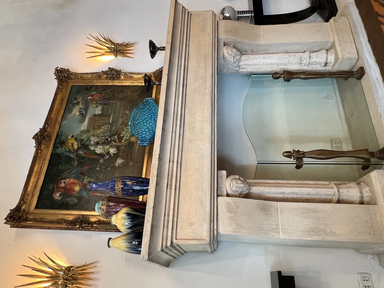 tapete antigo decorativo em um ambiente elegante.