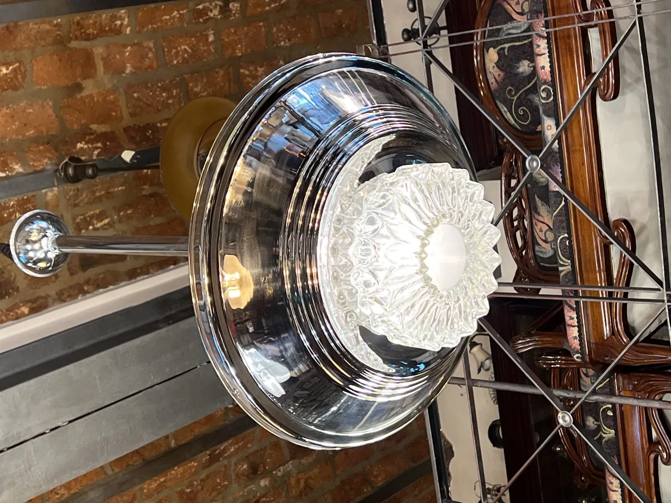 2 lámparas de techo antiguas con diseño clásico y luz brillante