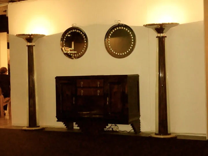 Espejo antiguo decorativo con luces y columnas