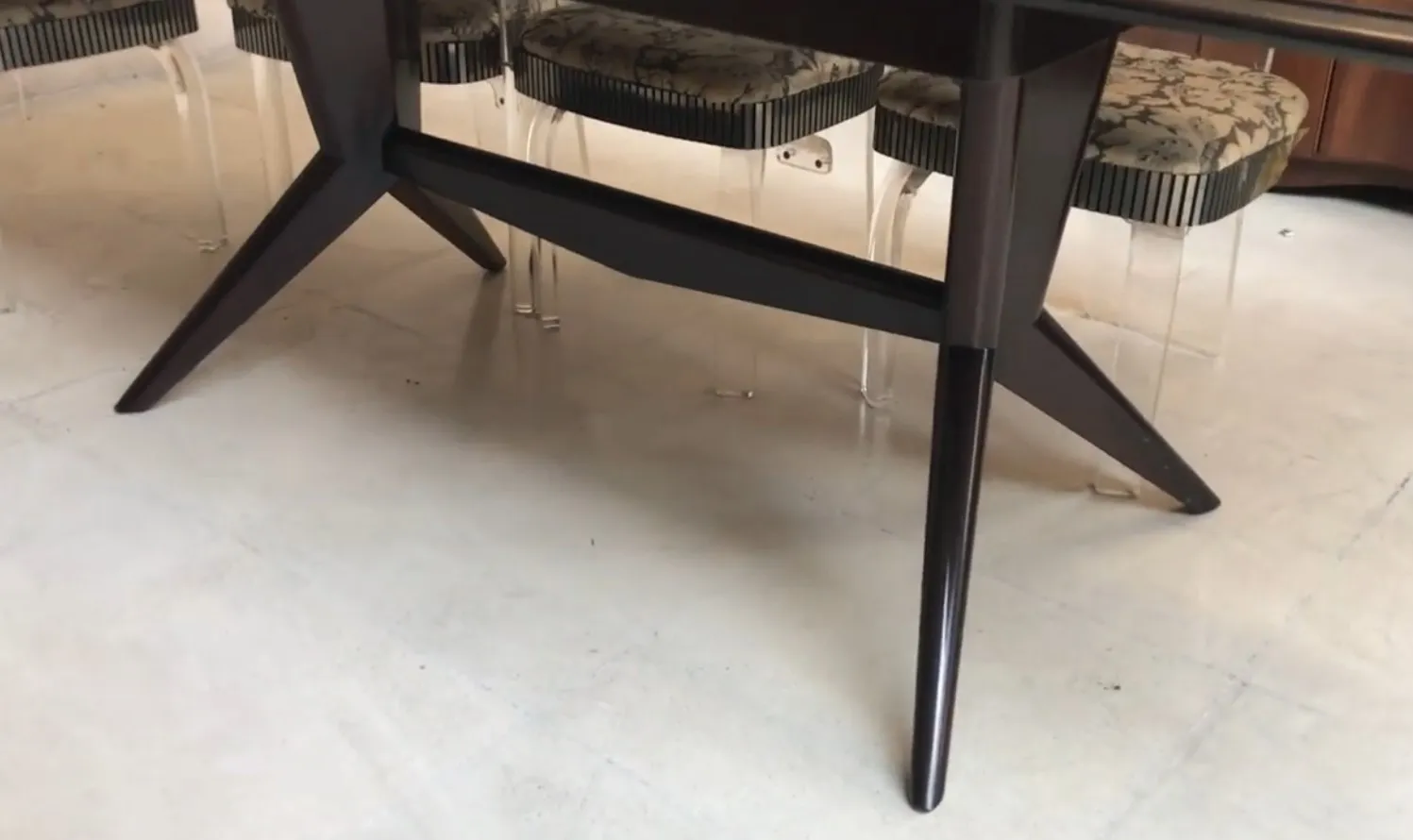 Antique dining table for 8 people with chairs