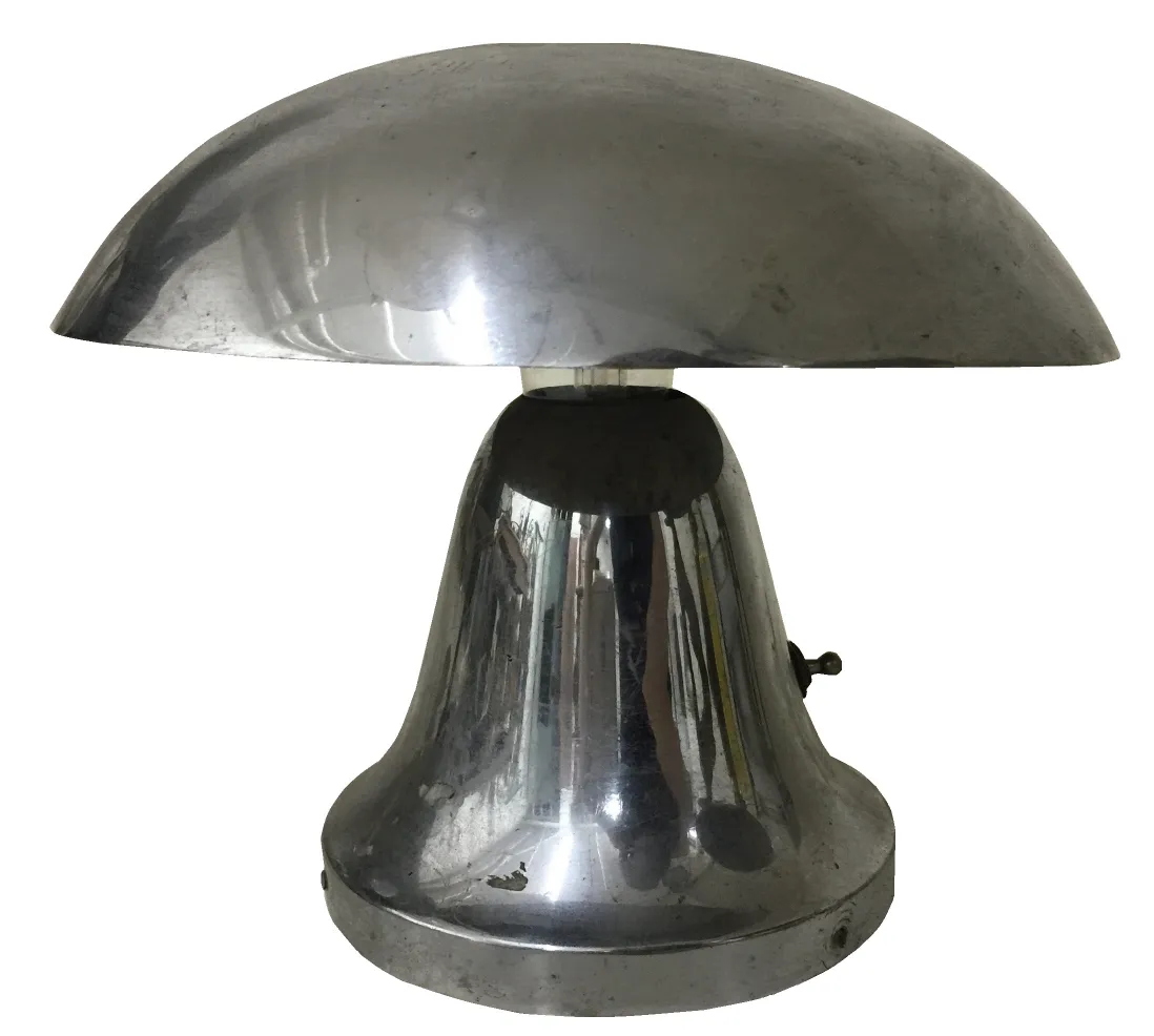 lampara de mesa antigua brillante con base redonda y pantallas lisas