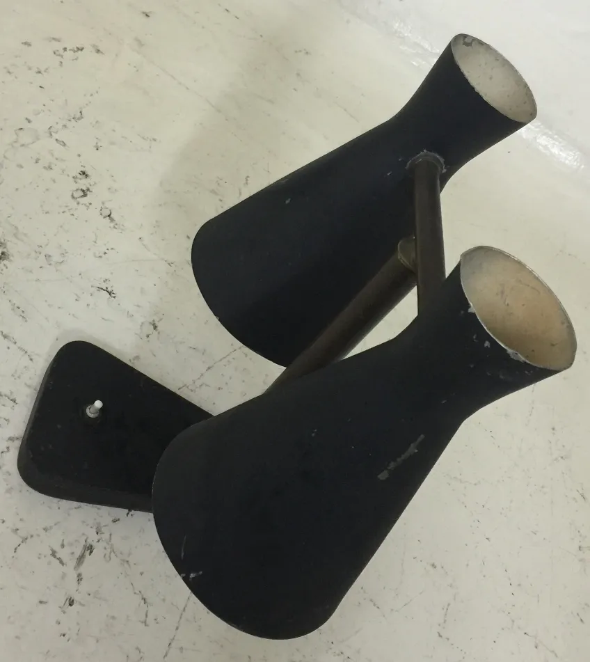 lampada da tavolo antica serge mouille con design unico