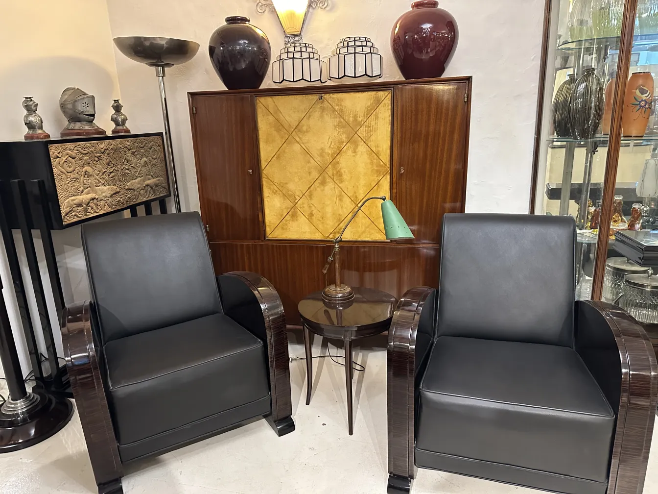 antique table lamp with elegant design and soft light