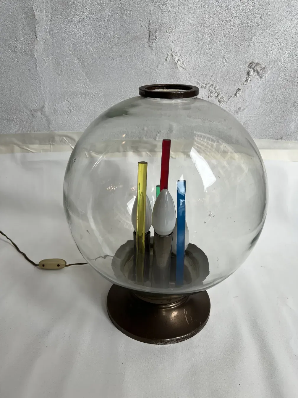 antique table lamp with colorful and spherical design