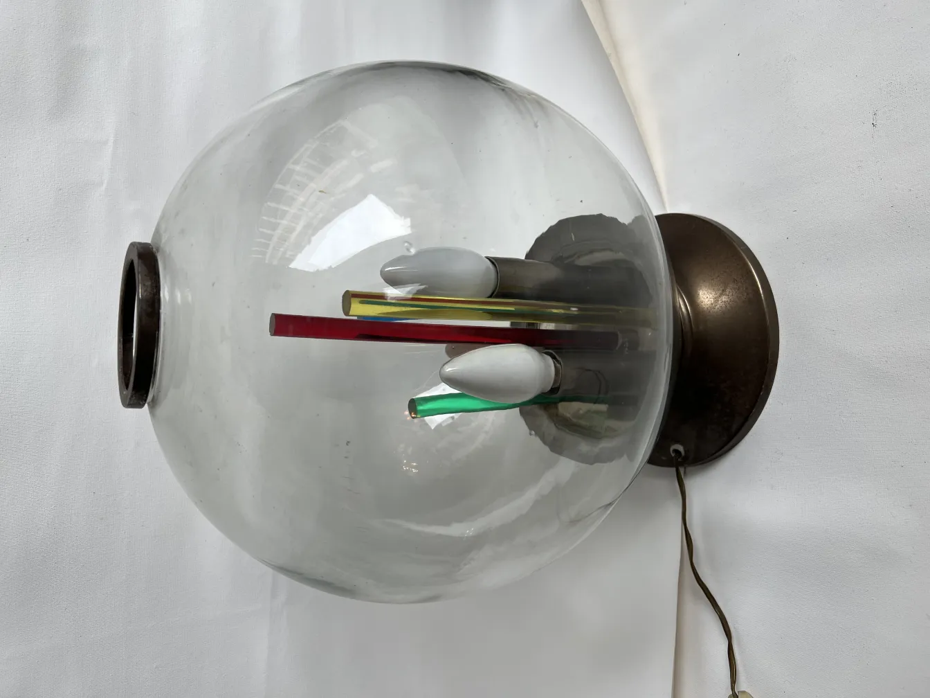 antique table lamp with colorful design in a neutral setting