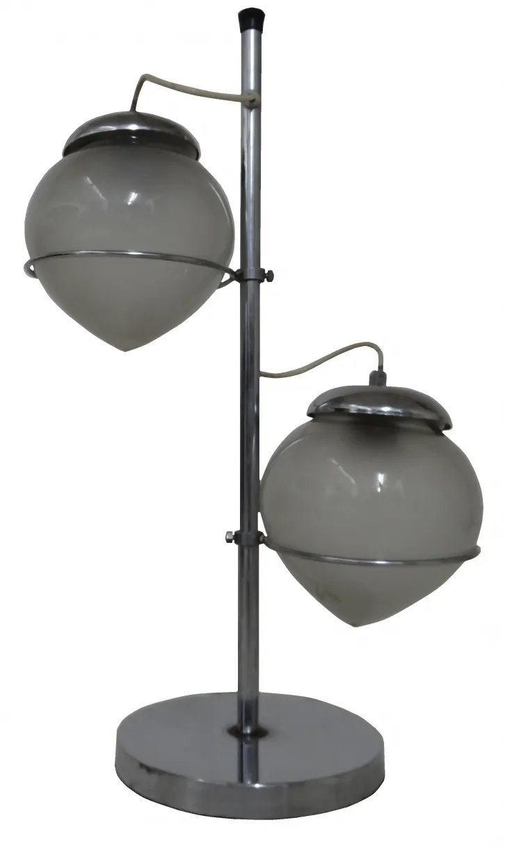 lampada da tavolo antica con sfera bianca doppia e base in metallo, perfetta per decorare