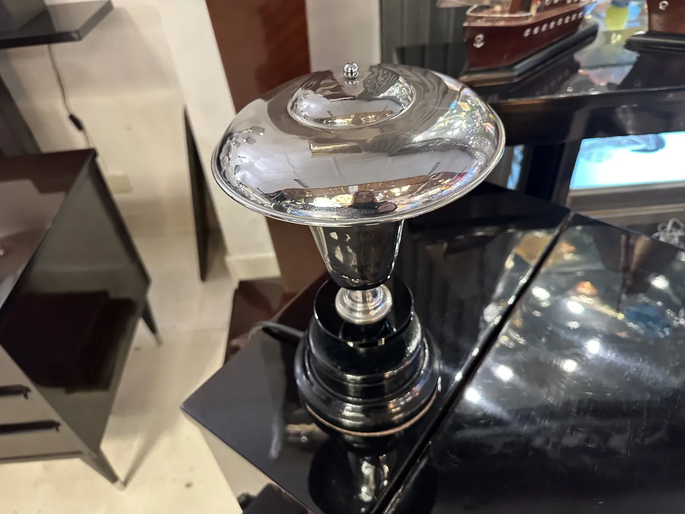 antique table lamp with reflective shine