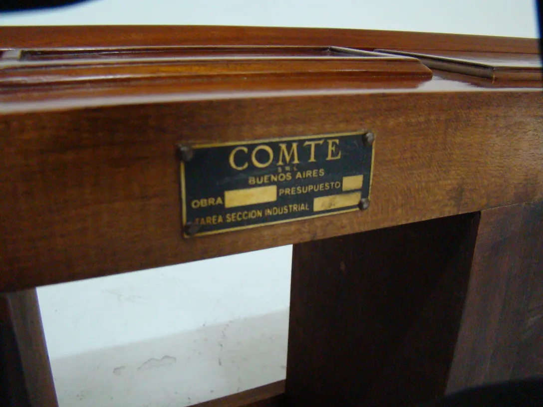 Antique console with Comte plaque in Buenos Aires