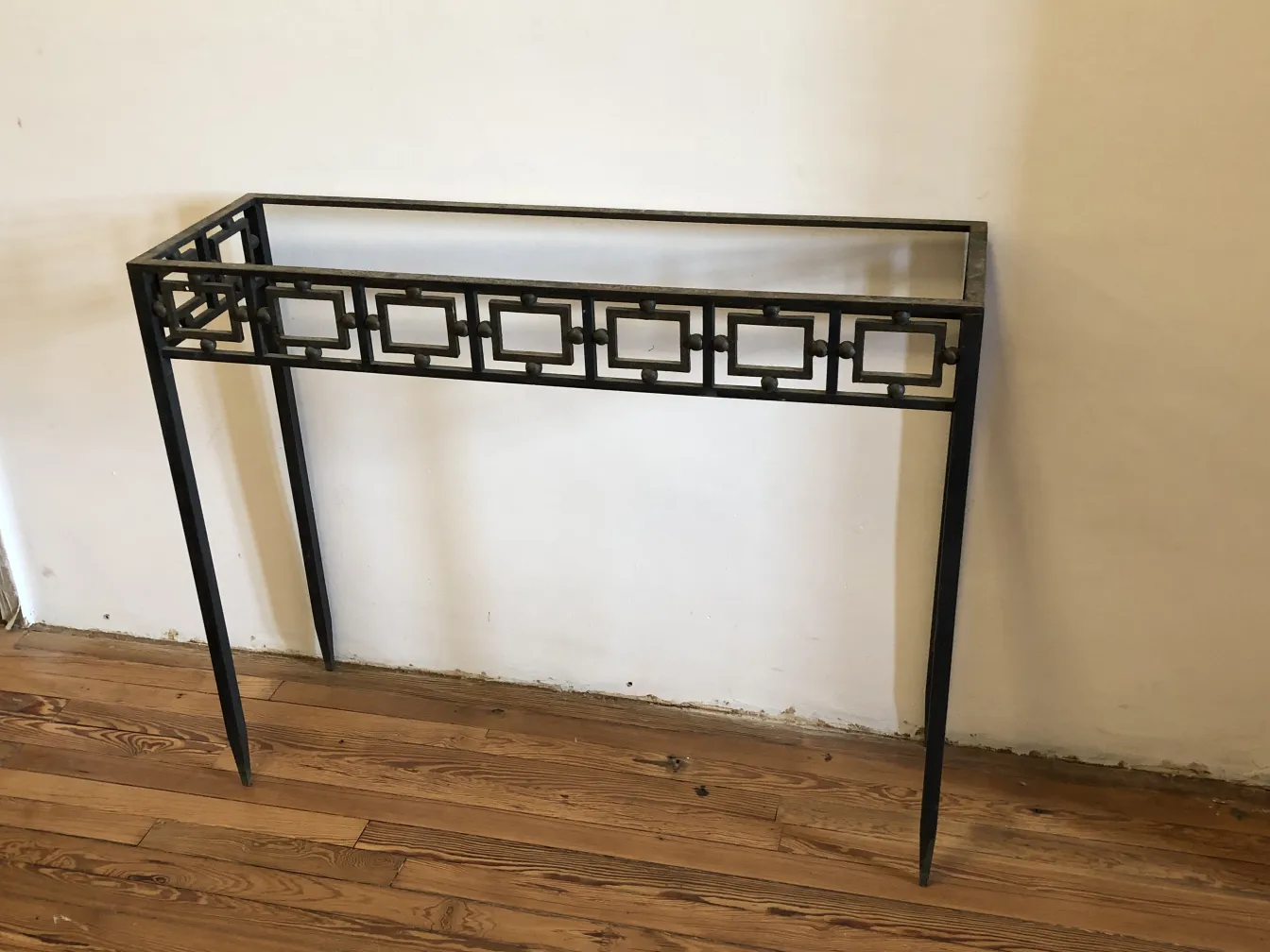 Consolle decorative antiche con design elegante