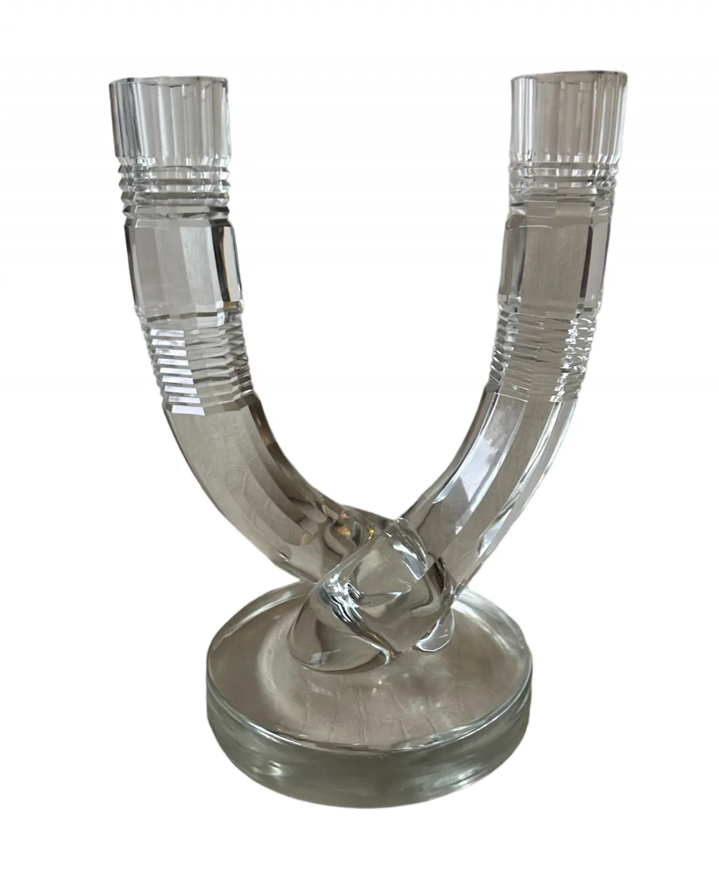 candelabra-antik-transparent-dengan-dua-lengan-design-bergelombang-yang-elegan