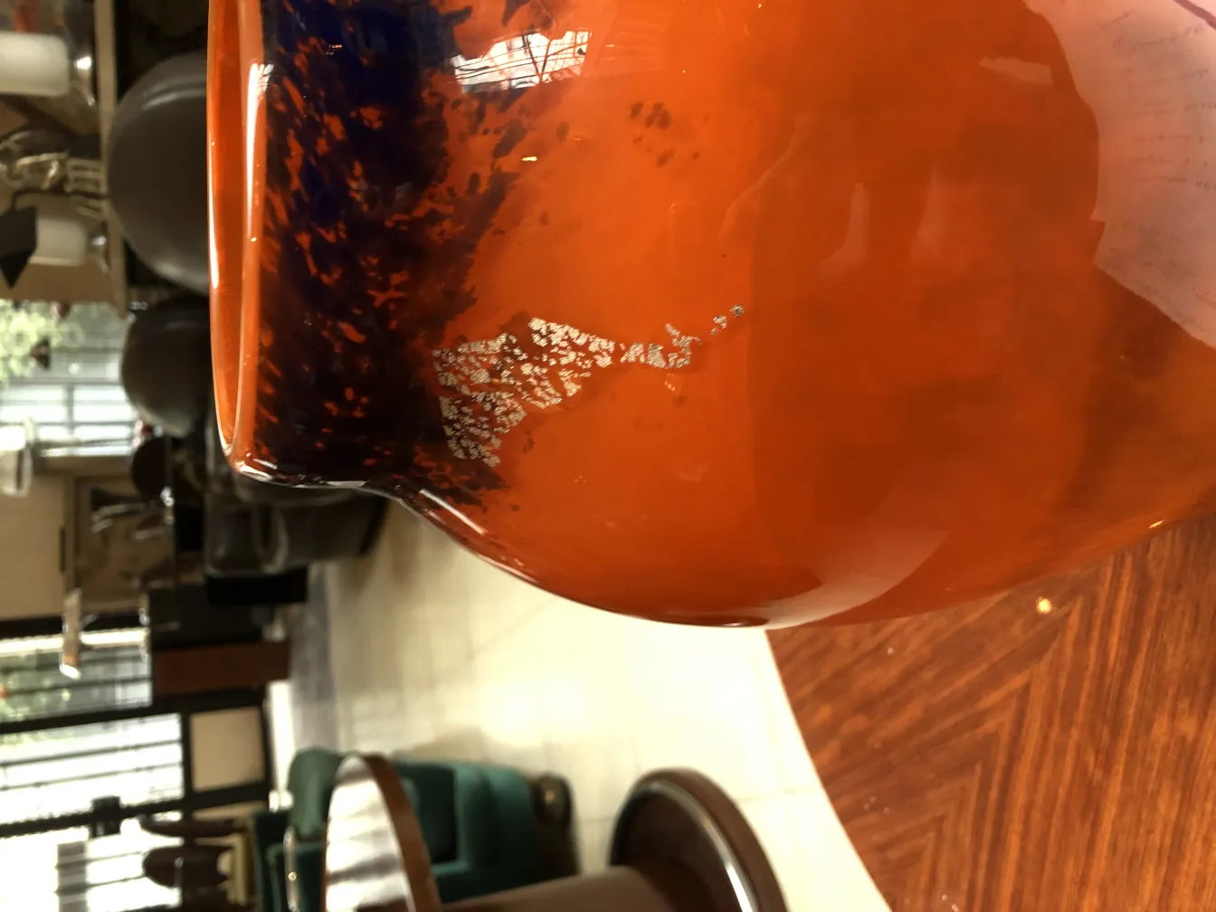 Verre signé avec des détails uniques, muller freres. Antiquité.