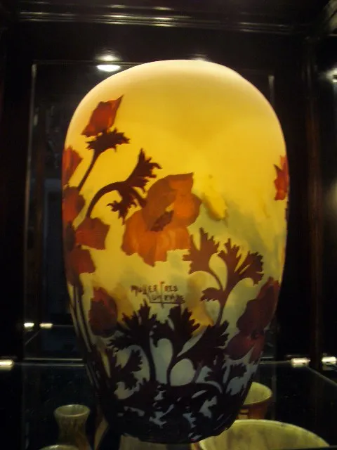 Antique glass with beautiful floral design and Muller Fres signature