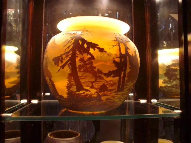 Vase with landscape details, signed by Muller Fres.