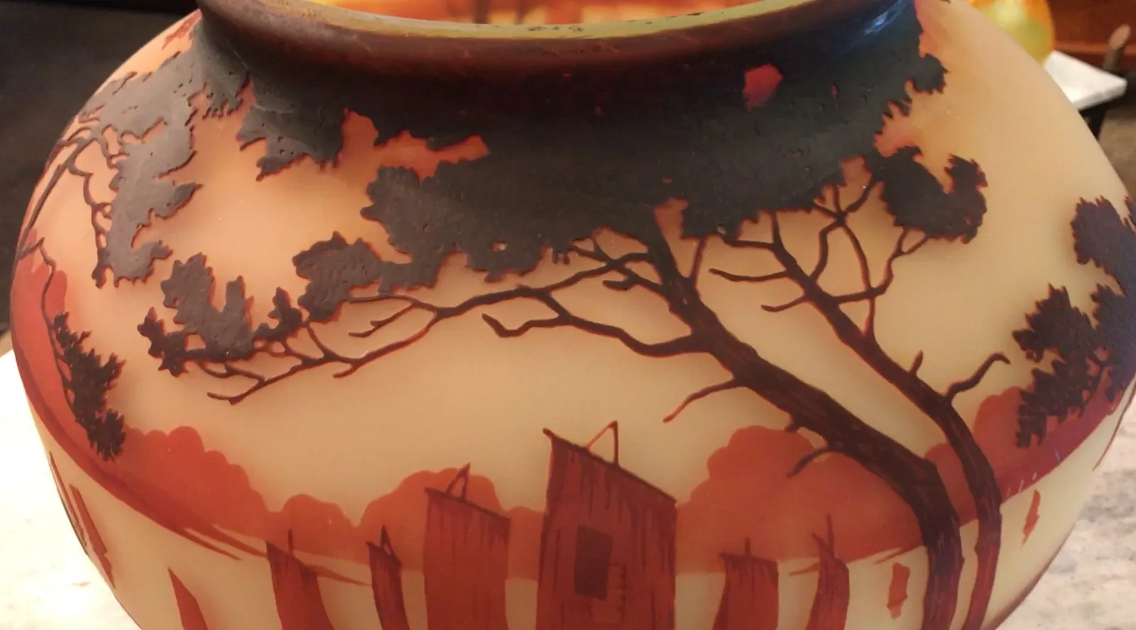 Signed glass Muller Fres with landscape details