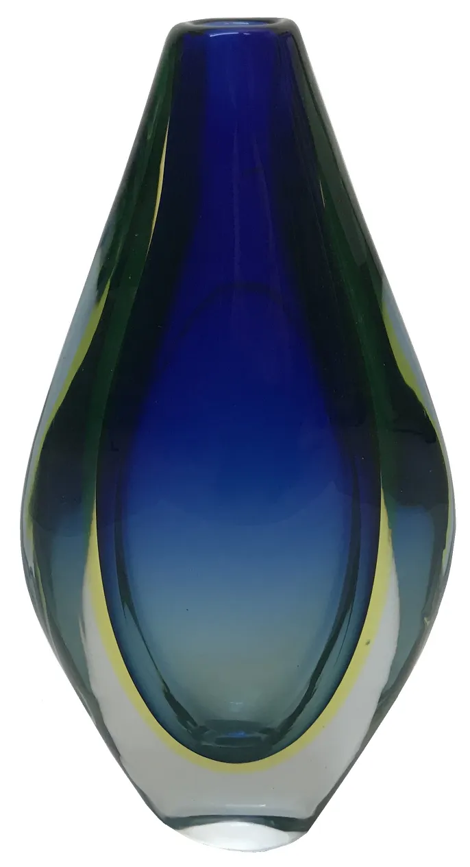 elegant geformte Murano-Glas in Blau und Grün