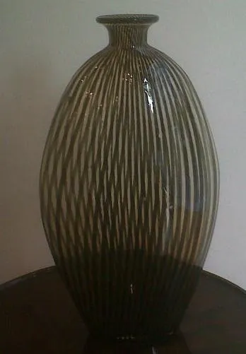 Murano-Glas mit geriffeltem Design und ovaler Form