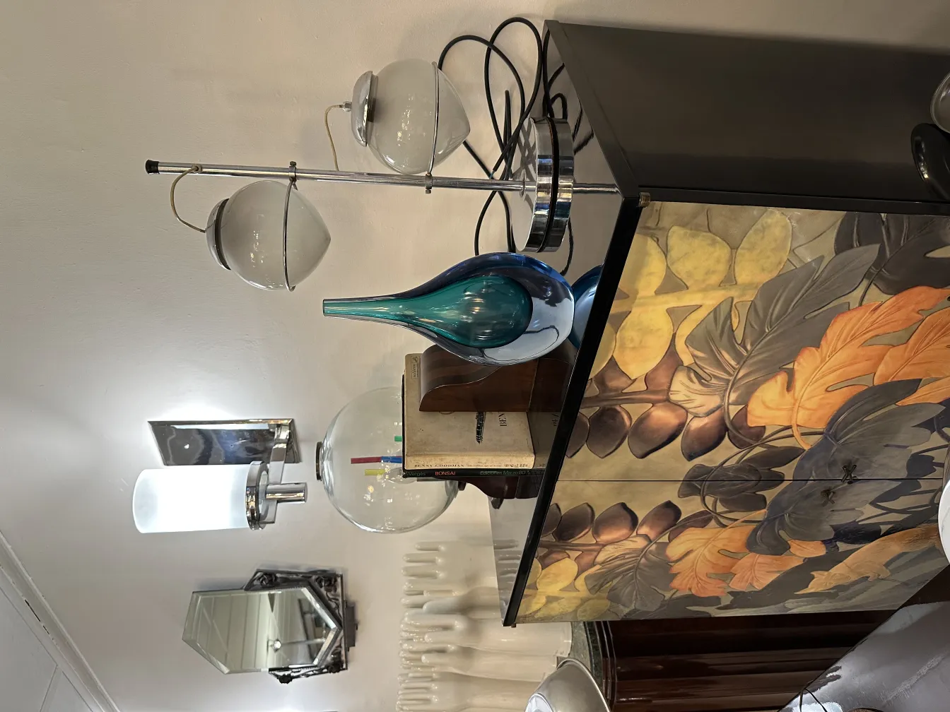 bellissimo vaso di murano antico, pezzo decorativo elegante