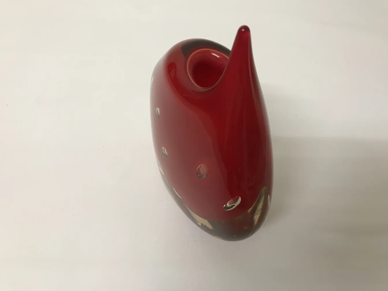 antike Murano-Glasvase in Rot mit eleganter Form
