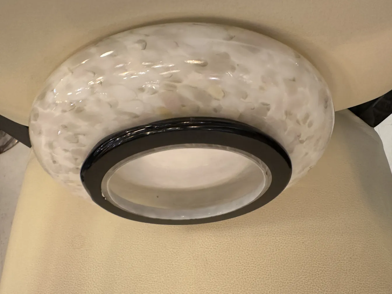 Antike Murano-Glasvase mit dekorativem Design