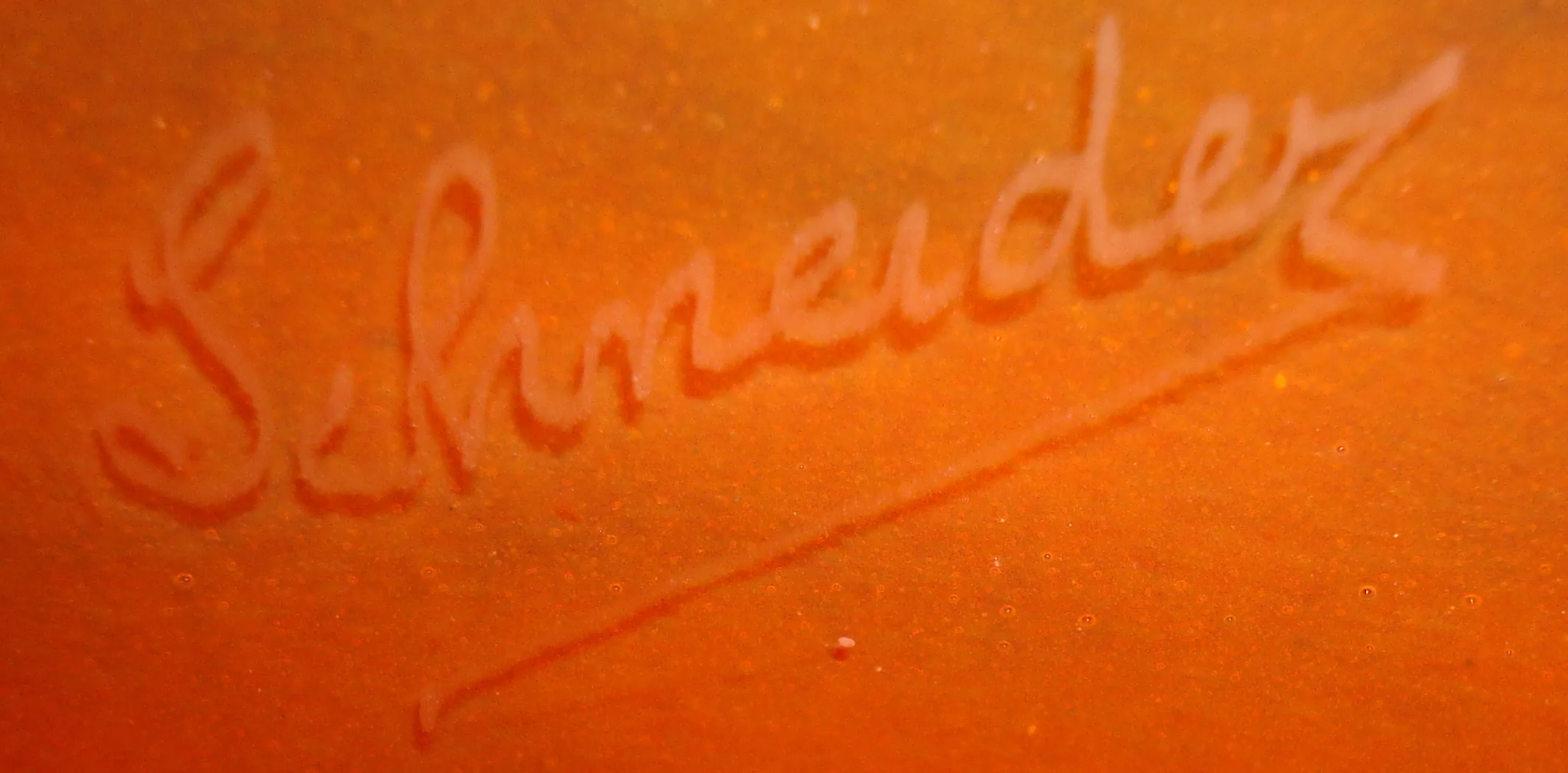 signiertes glas mit der inschrift schneider, französische antiquität