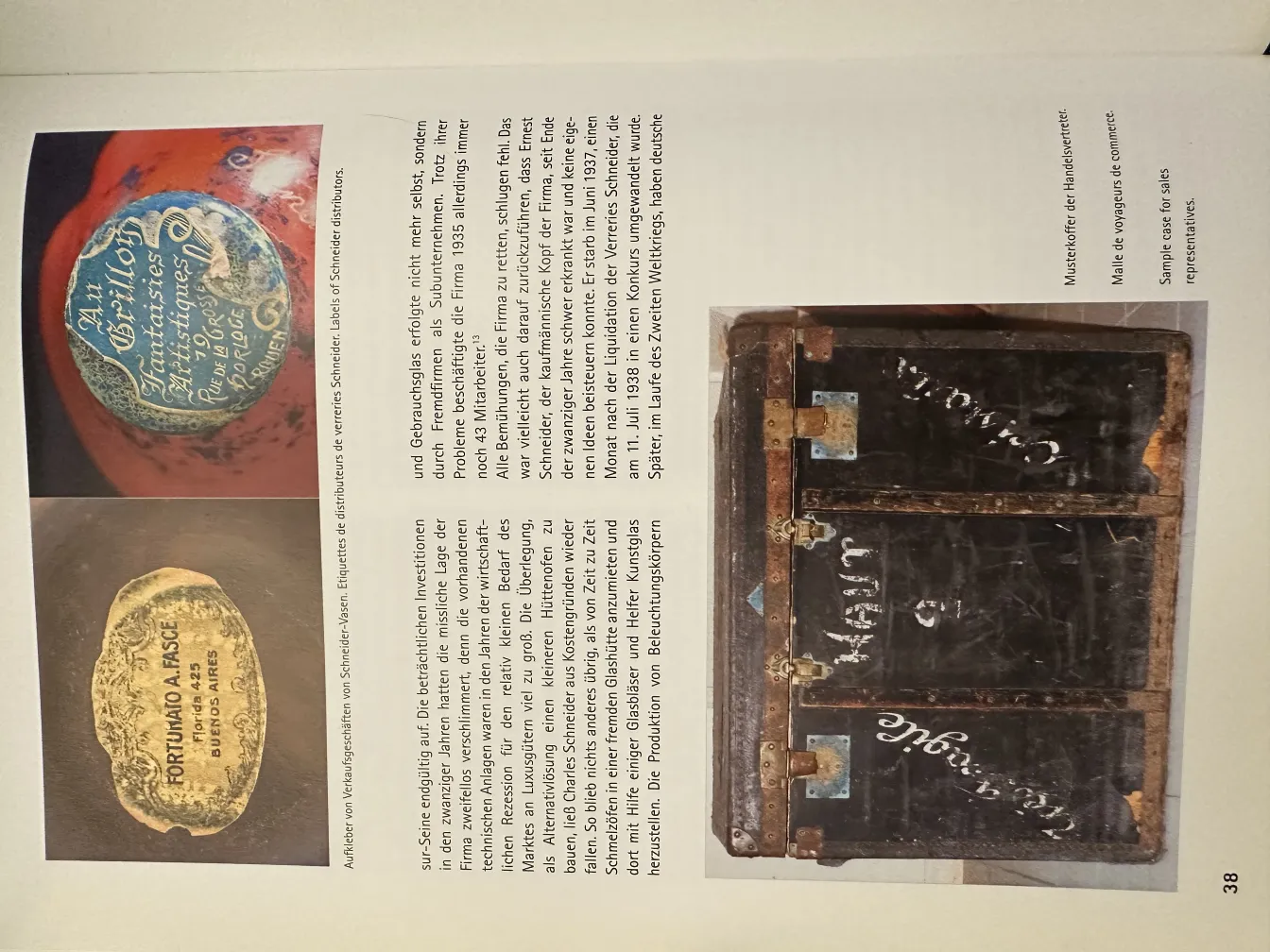 Vidro antigo com assinatura de Schneider, design francês.