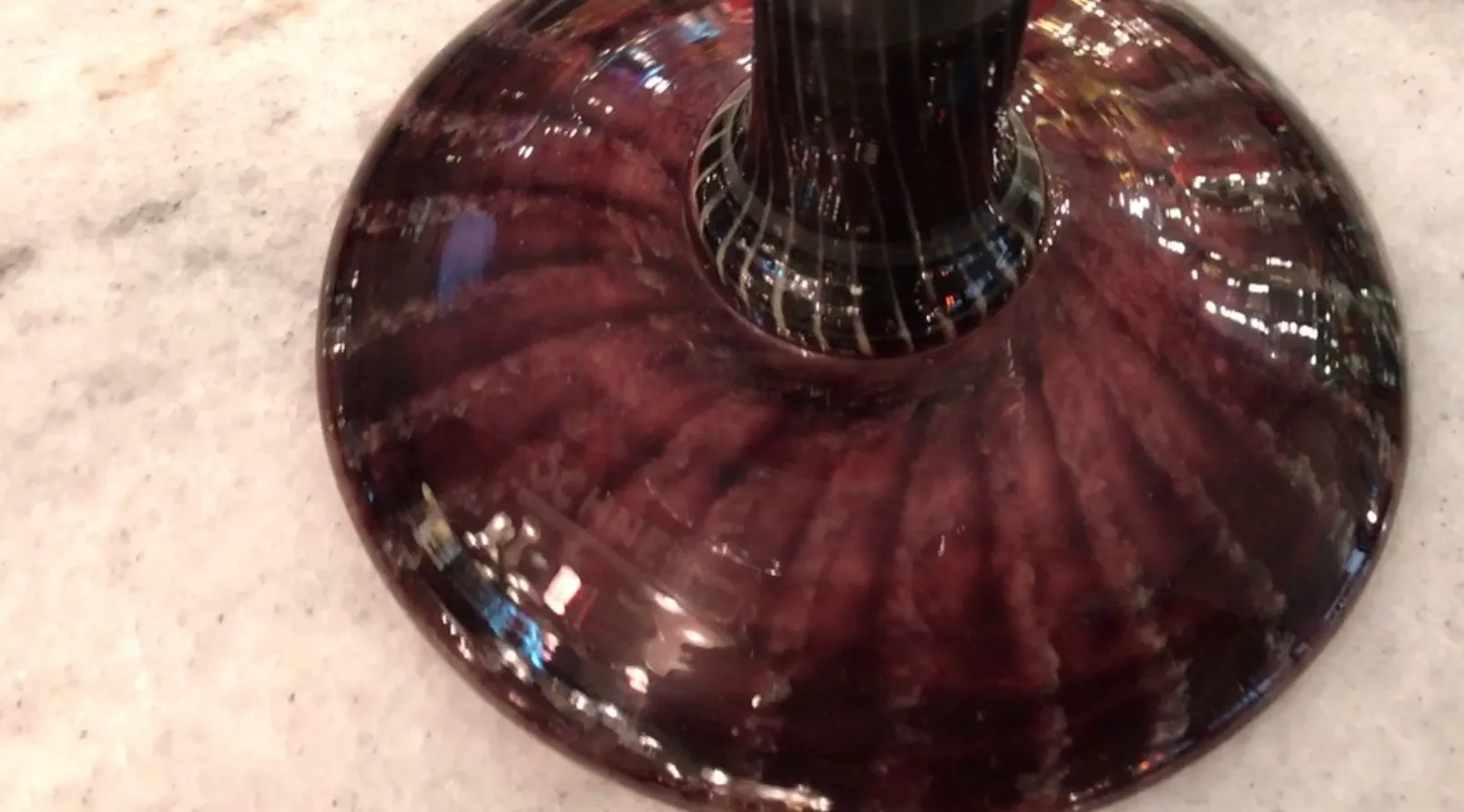 प्राचीन-glass-पर-हस्ताक्षर-श्नाइडर-विशेषताओं