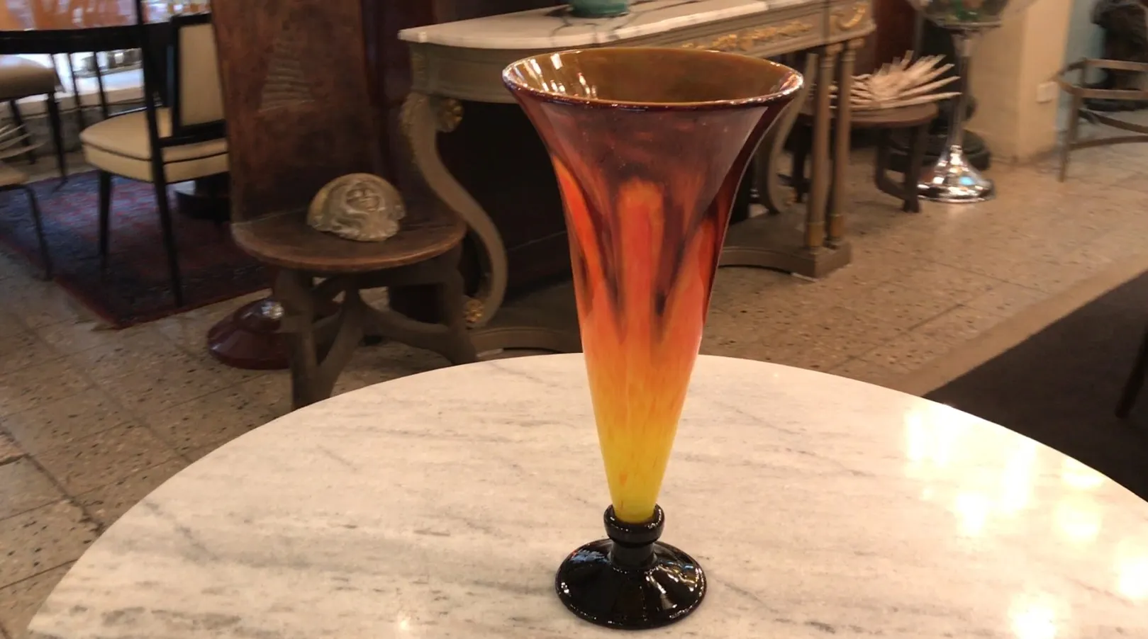 Decorative vase in signed glass by Schneider, French antique with gradient colors.