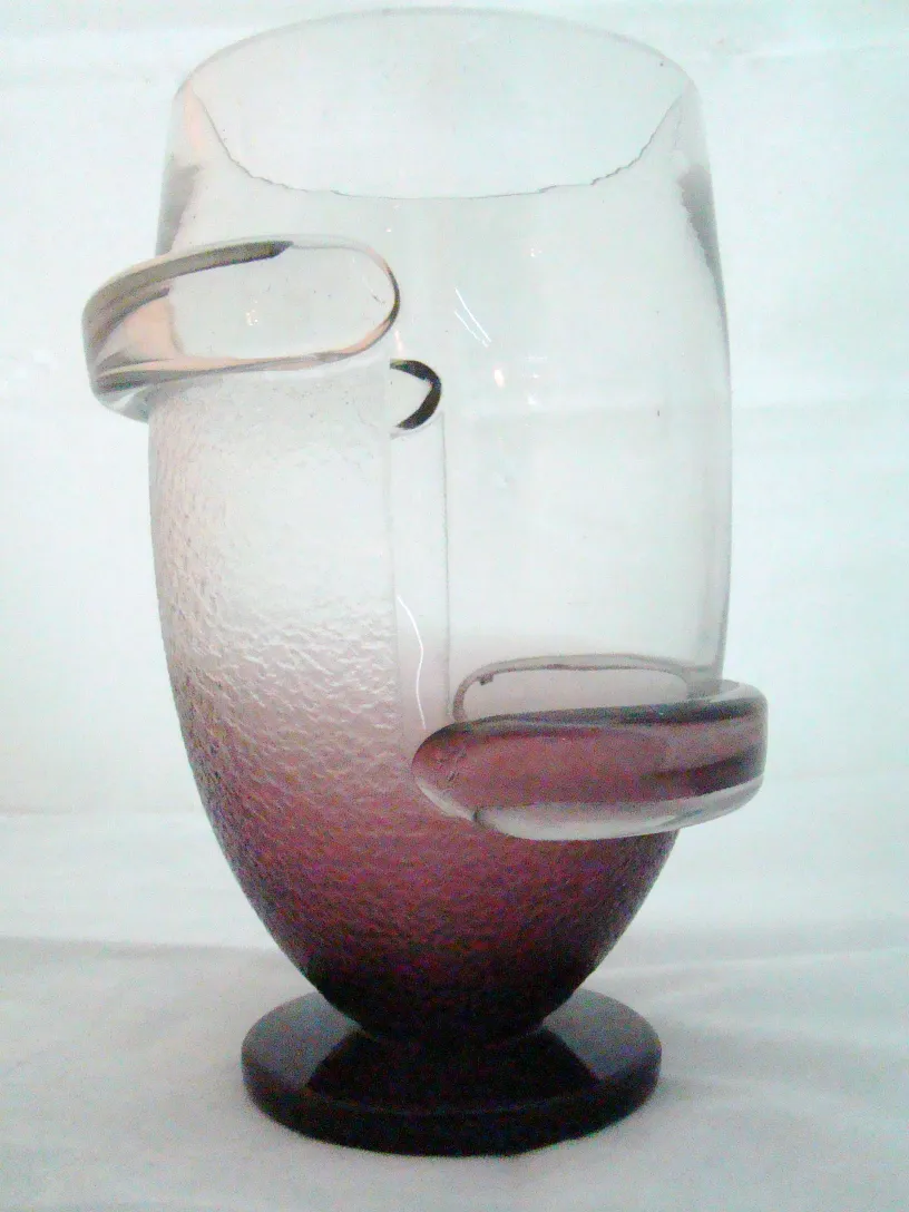 antik signiertes Glas mit einzigartigem Schneider-Design