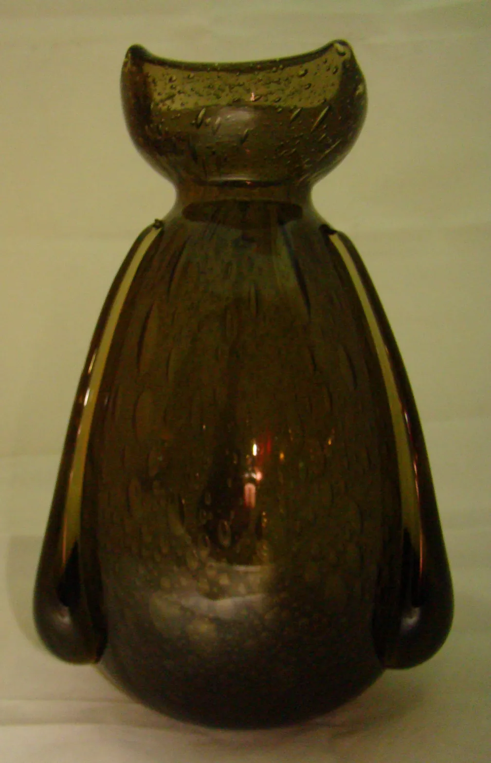 сложное подписанное стекло Schneider коричневых тонов с деталями