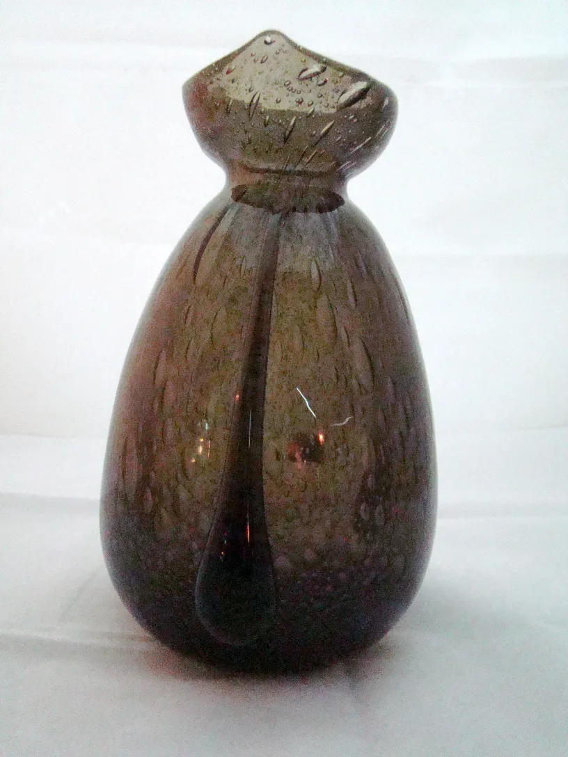 세련된 고전 서명 유리잔(Schneider), 독특한 형태