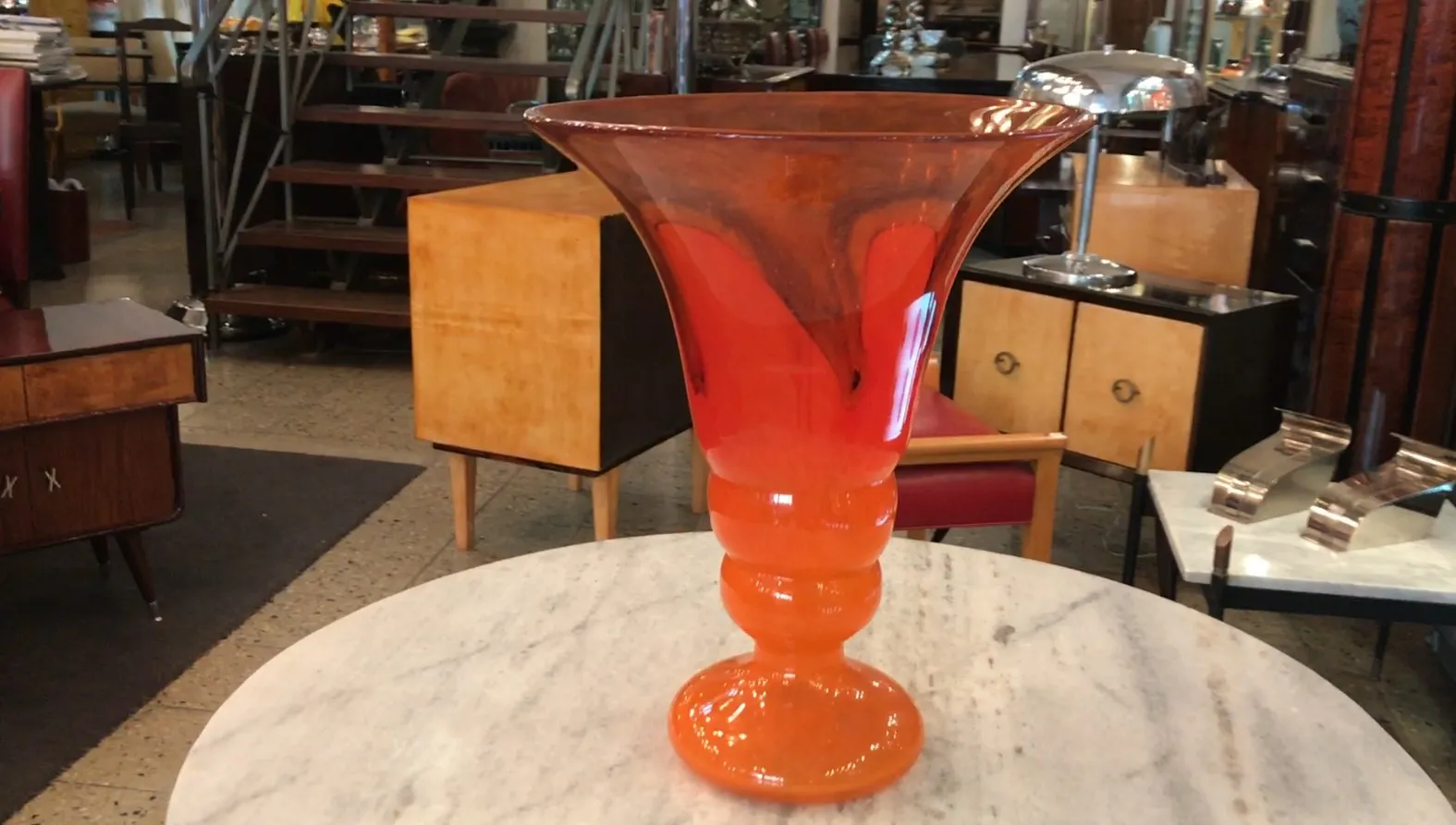 verre ancien signé par Schneider dans un cadre vintage